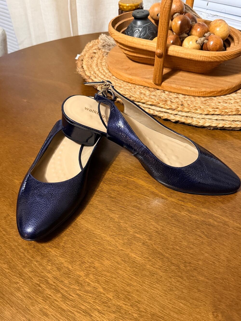 Walking Cradles Navy Patent Leather Slingback Flats Women 12W Comfort Shoes  EUC